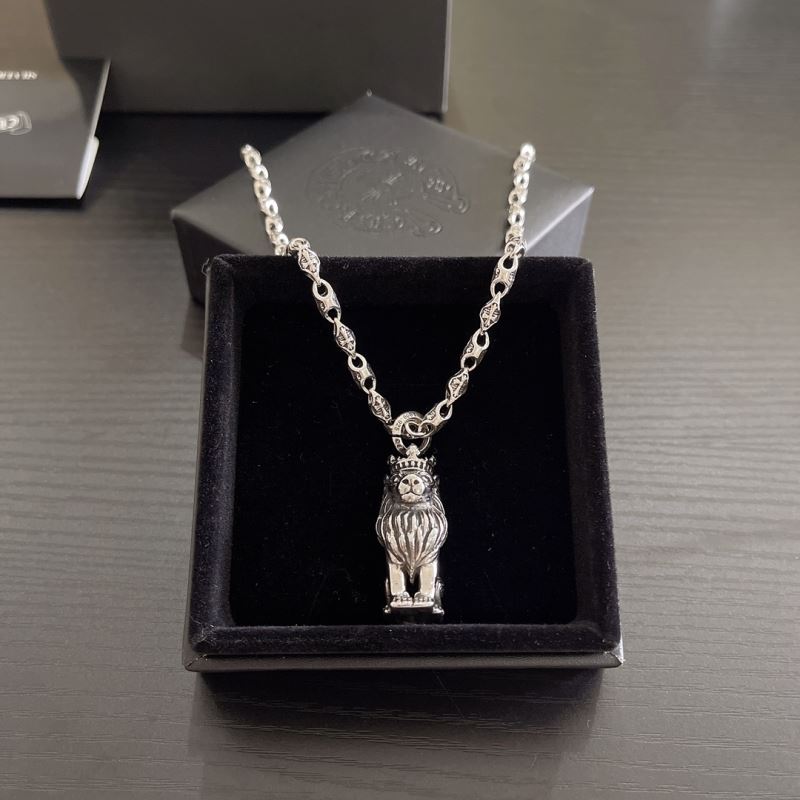 Ch**me He**ts necklaces